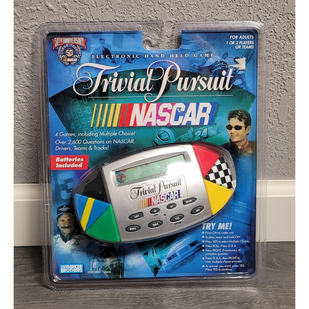 Nascar Trivial Pursuit Electronic Hand-Held Game (1998) Parker Brothers